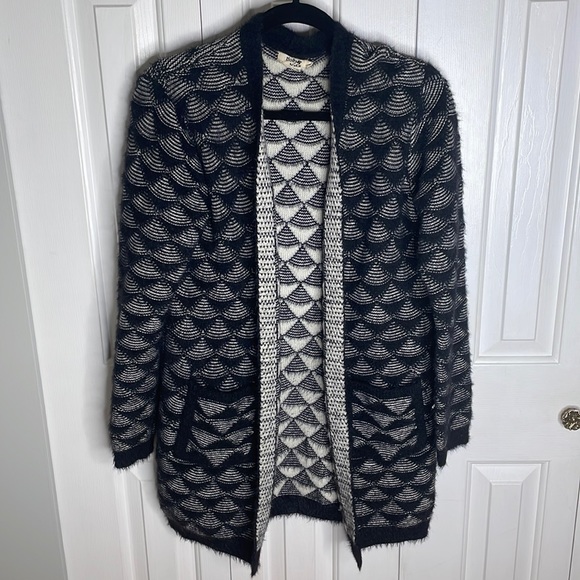 Molly Bracken Sweater from Front & Company (Vancouver, BC) - Picture 1 of 5